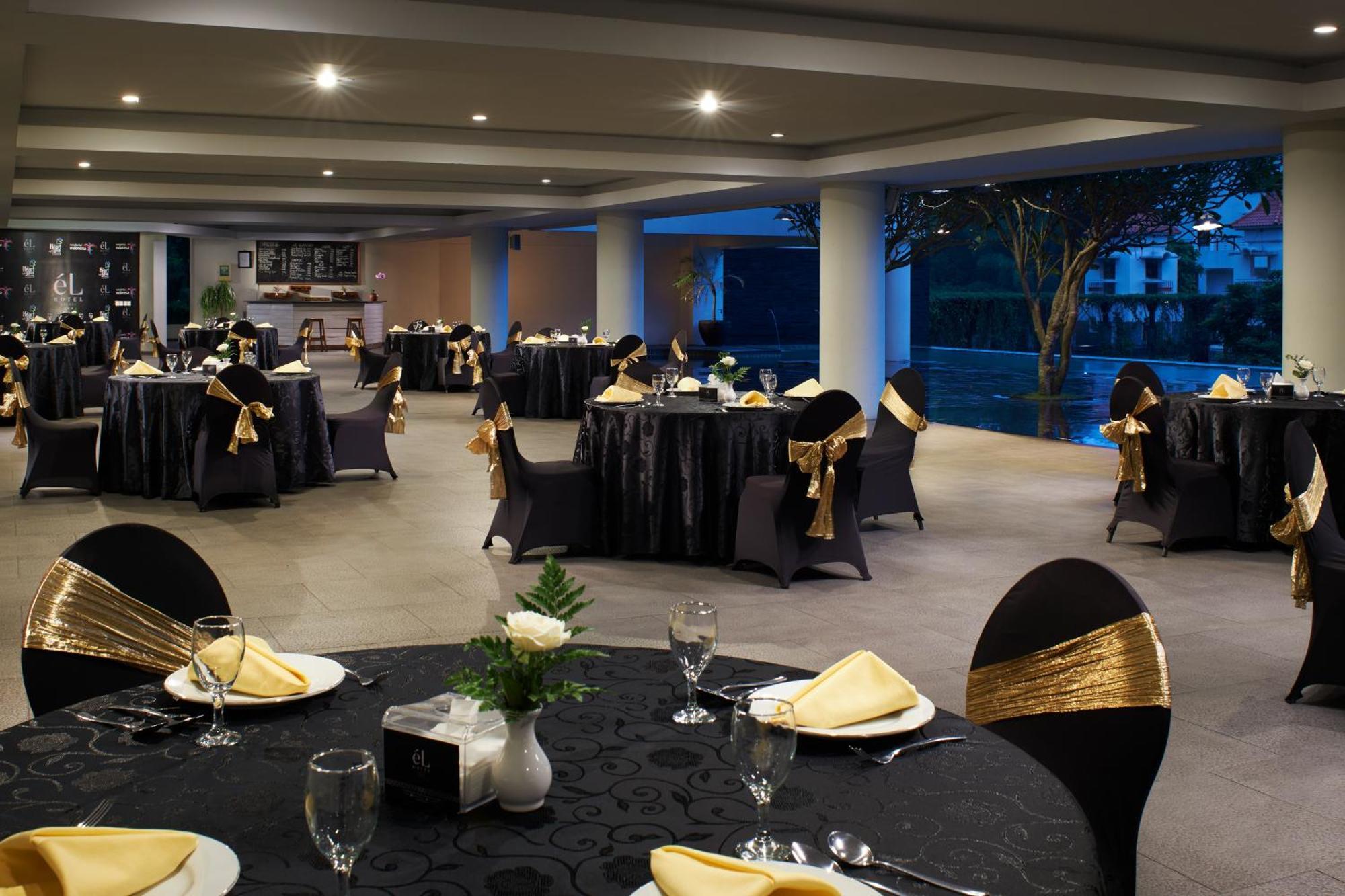 El Hotel מאלאנג מראה חיצוני תמונה