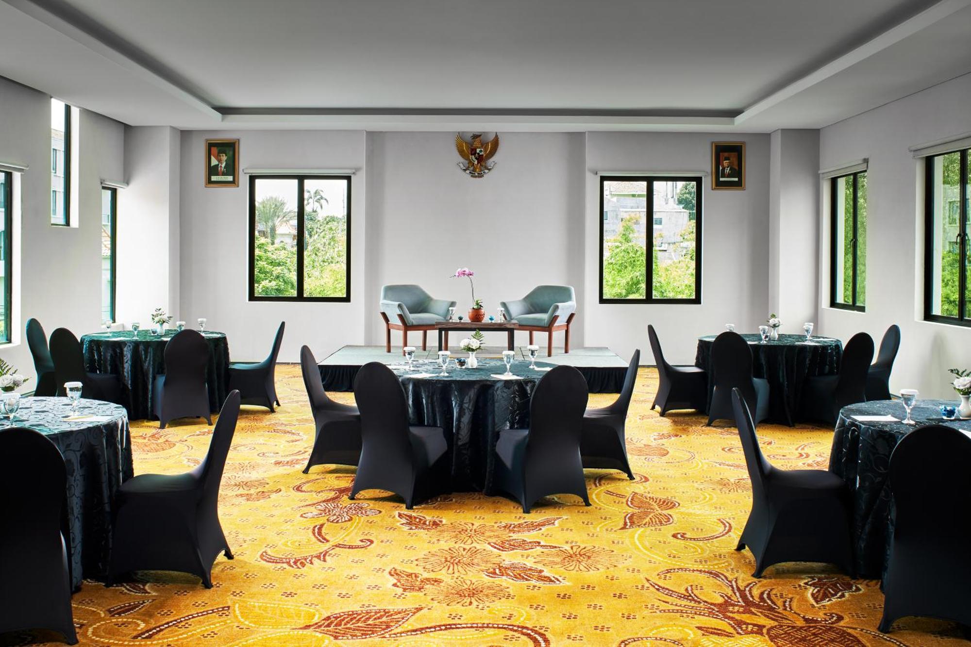 El Hotel מאלאנג מראה חיצוני תמונה
