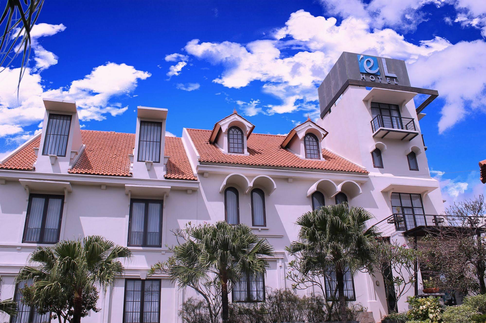 El Hotel מאלאנג מראה חיצוני תמונה